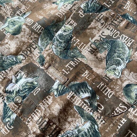 COLUMBIA SPORTSWEAR Men's Short Sleeve Button Down Graphic Fish Shirt Large - Picture 6 of 10